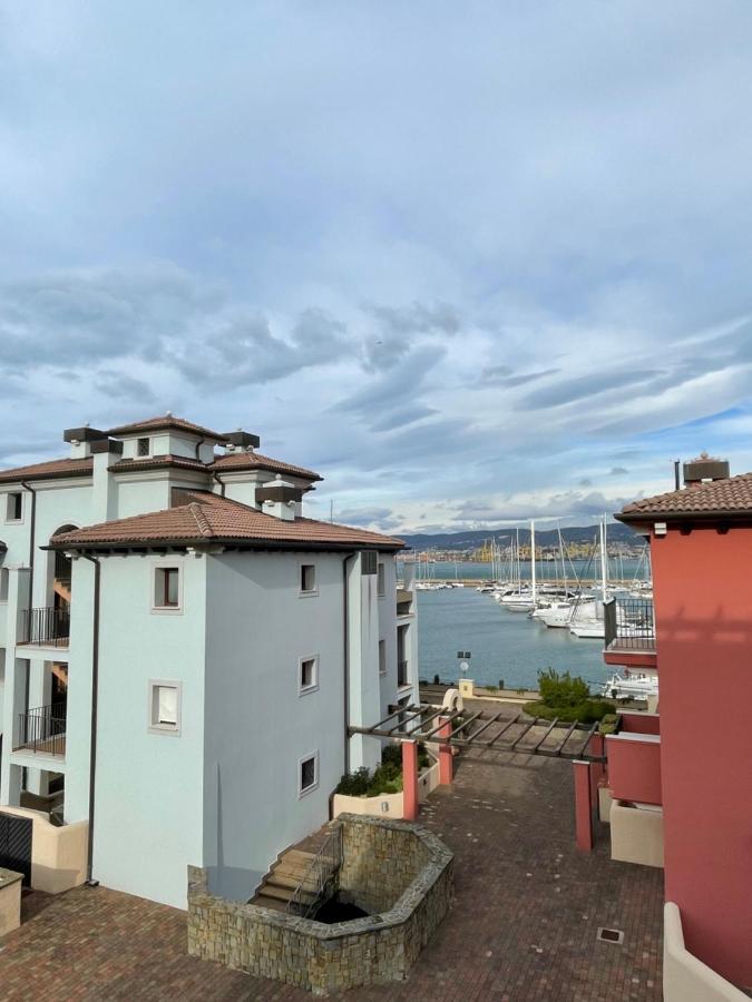 Apartment Claudia Múggia Exterior foto